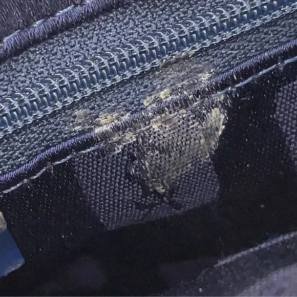 Yves Saint Laurent Cream leather Crossbody Bag - Picture 12 of 16